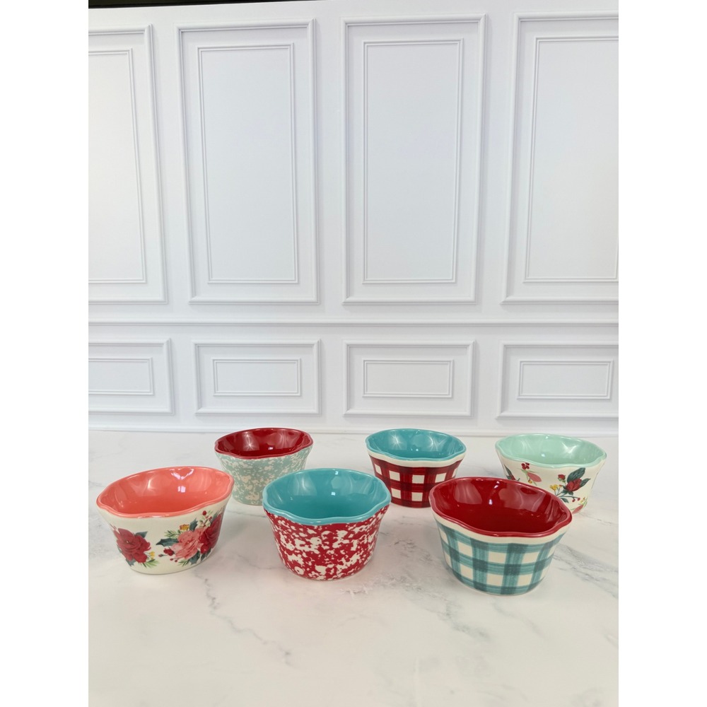 Pioneer Woman Set of 6 Holiday Floral Blue Red Ceramic Berry Bowls Ruffled Edge